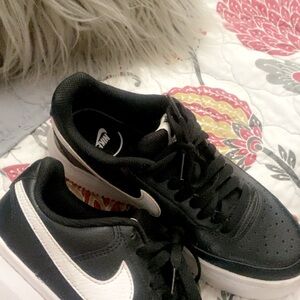 Nike Black and White Athletic Shoes